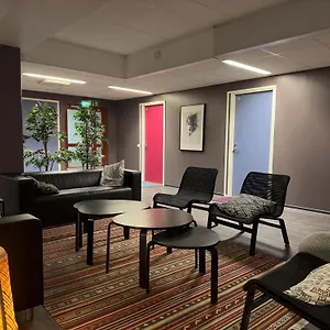 The Airport - 20rooms Hotel